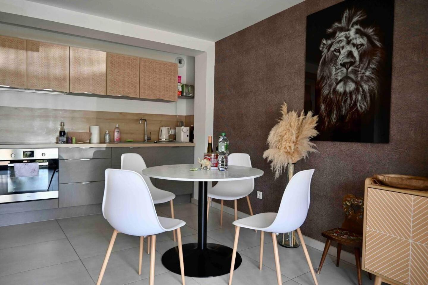 Cosy Apartment Near Strasbourg Mommenheim Exterior photo